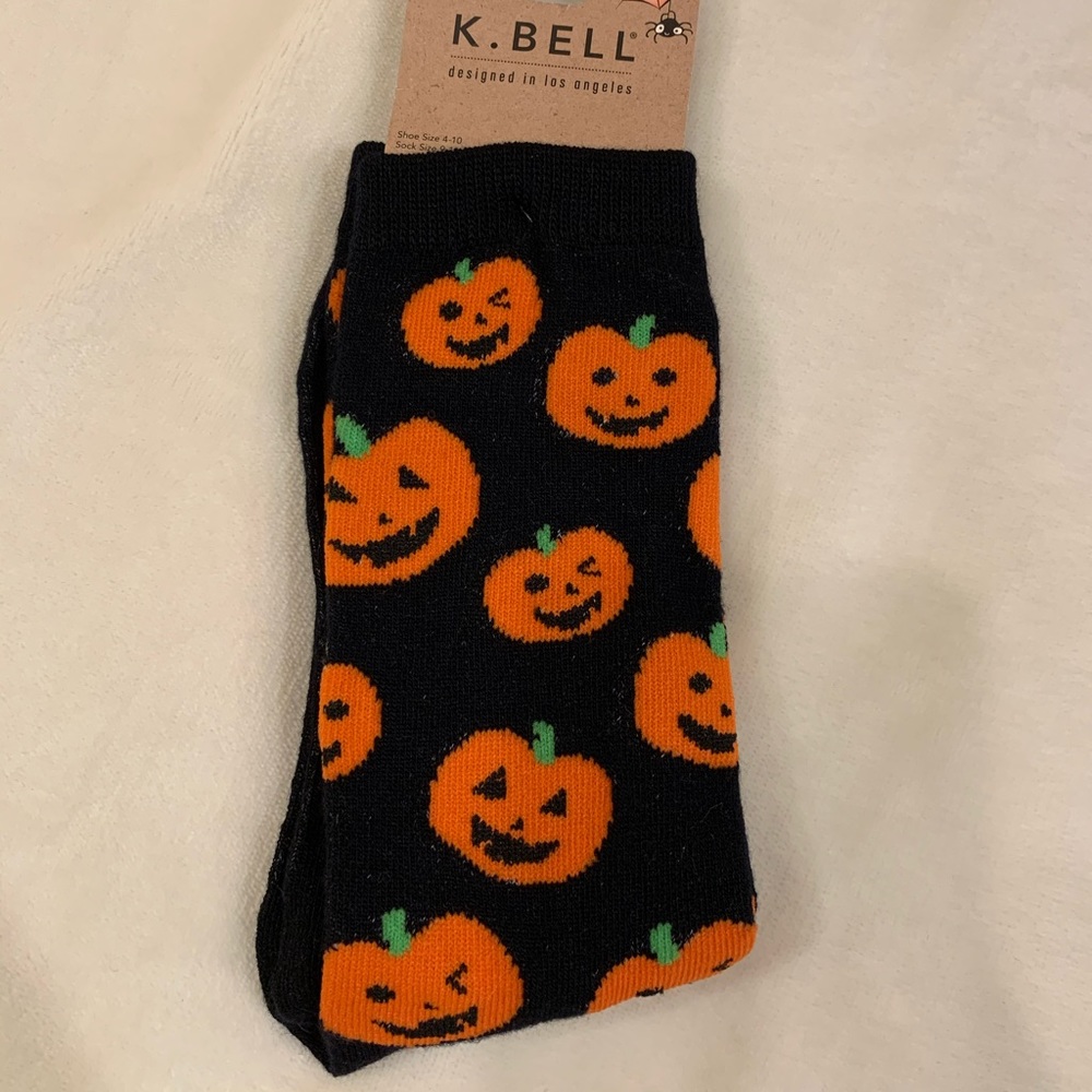 K Bell crew socks - pumpkins